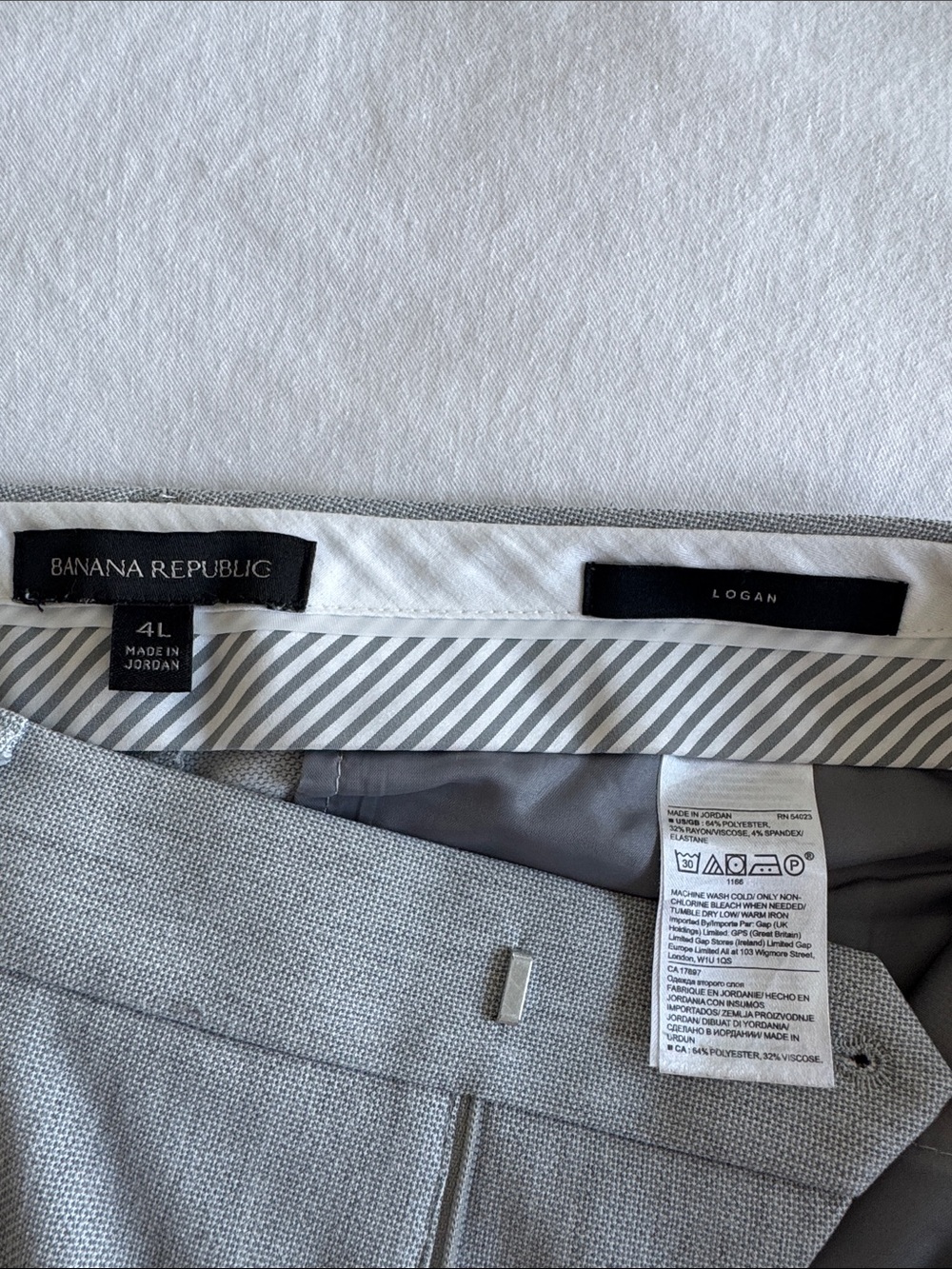 Banana Republic Women’s Logan Dress Pants in Light Gray 4 LONG 35” Inseam - Picture 5 of 8